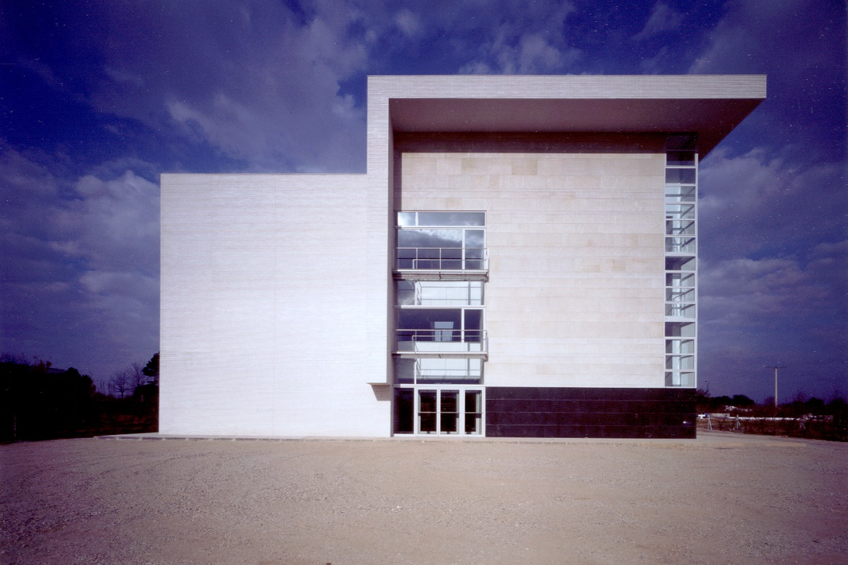 Edificio Departamental Facultad Agrónomos 