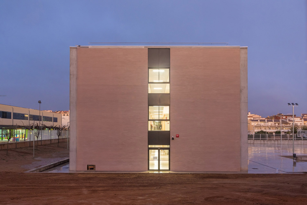 Nueva construcción INSTITUTO 3/0 RODA DE BERÀ (2023)